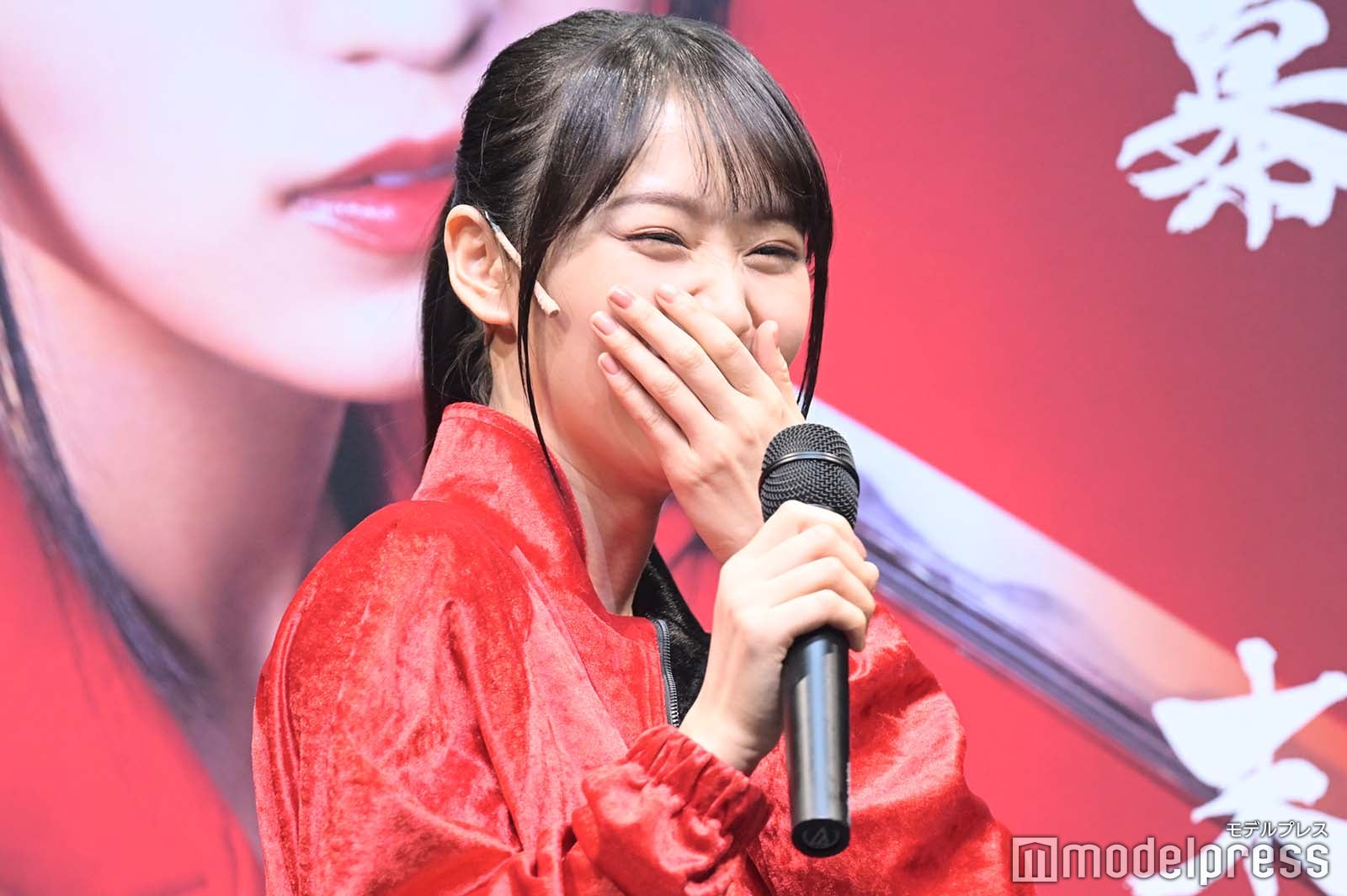 菅井友香 （C）モデルプレス