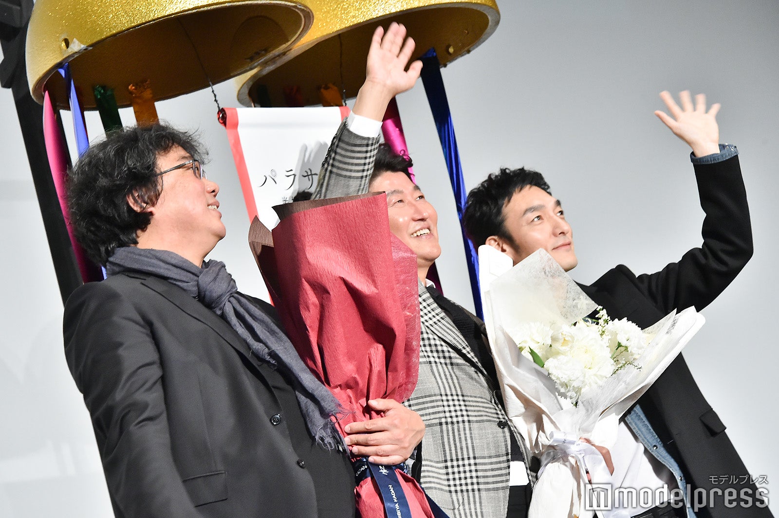 ポン・ジュノ監督、ソン・ガンホ、草なぎ剛（C）モデルプレス