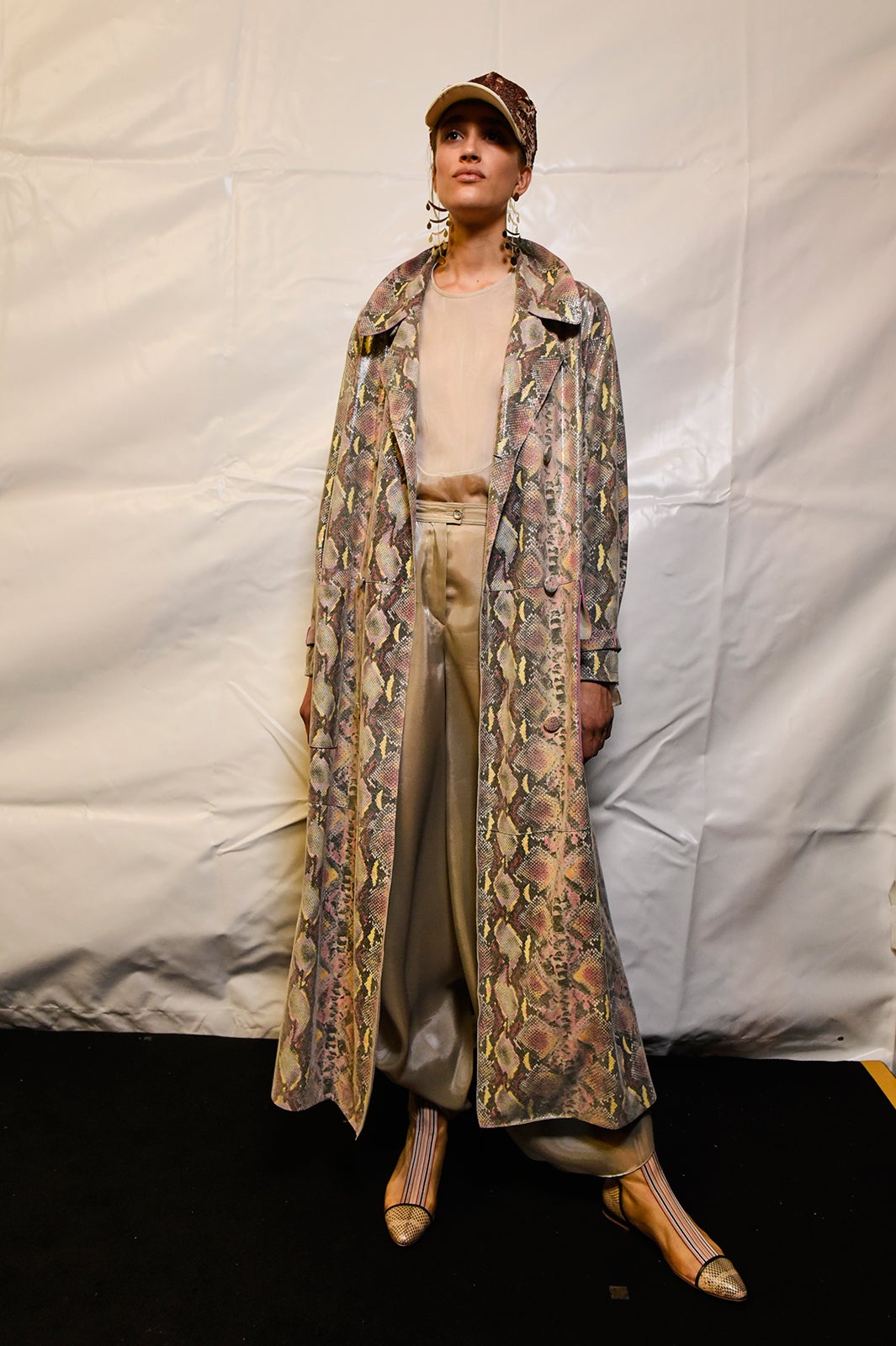 バックステージの様子