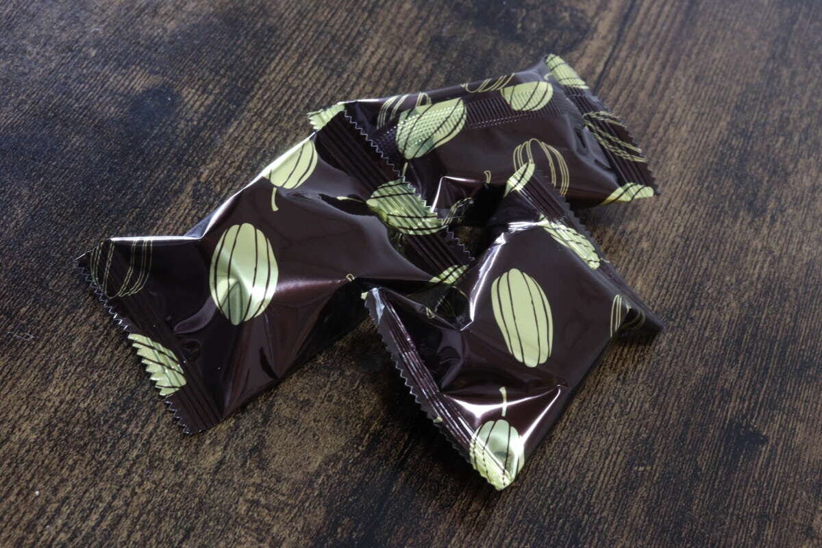 ダイソー　ドバイチョコレート　3個入り