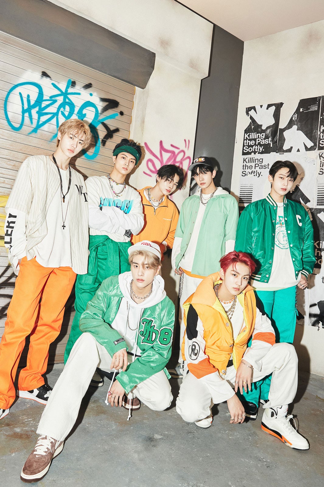 ENHYPEN、1stアルバム「定め」アー写＆ジャケ写公開 “過去”・“未来”2つの相反するコンセプト