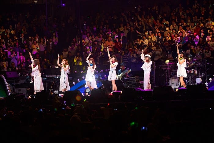 Little Glee Monster(C)三吉ツカサ(Showcase)