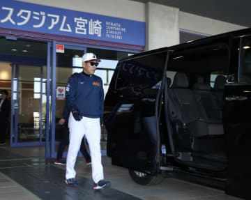 侍ジャパンが1時間45分非公開練習 投手陣終了後も野手陣はドームに居残り ファン集結のメーン球場はもぬけの殻に