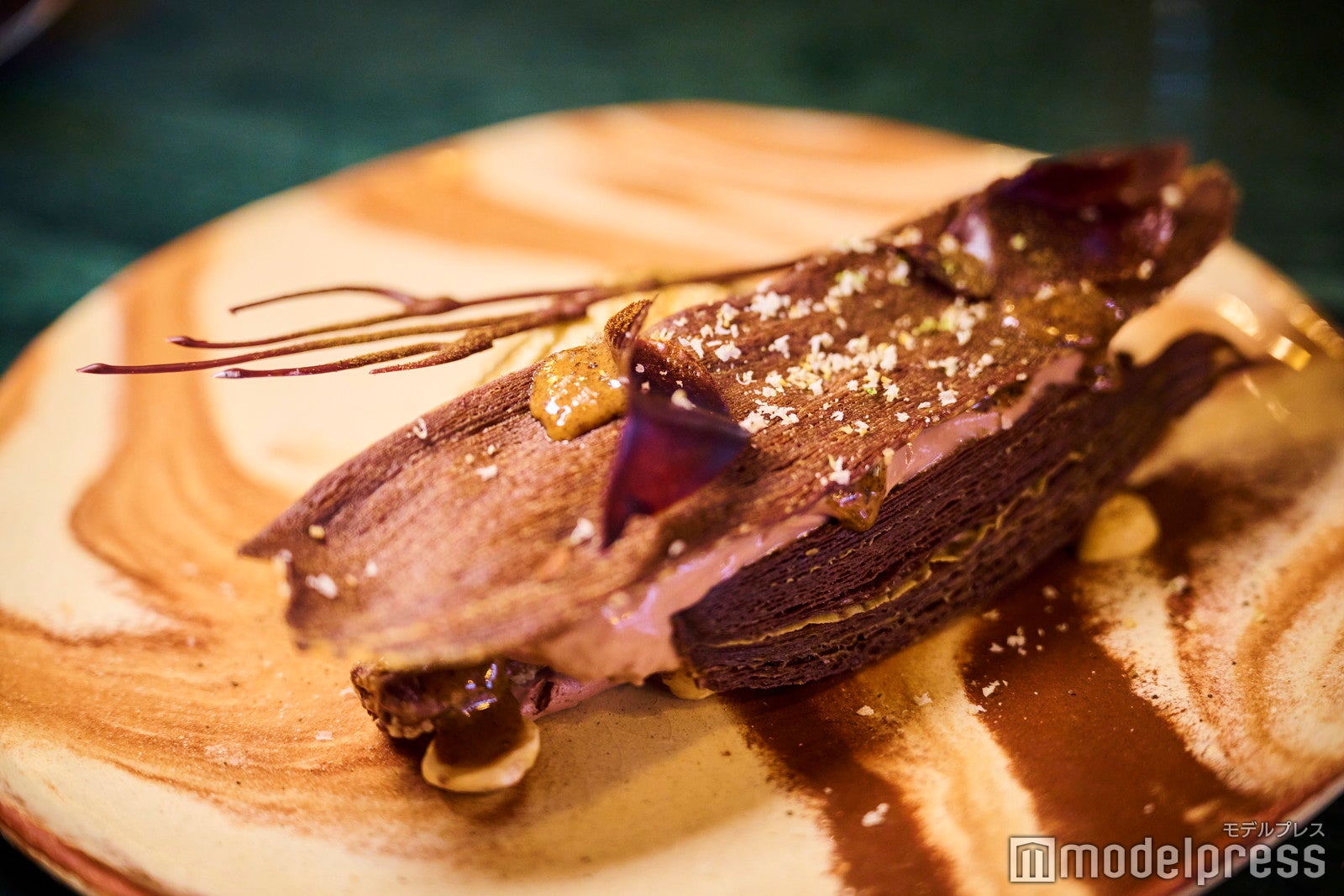 カリス（C）モデルプレス