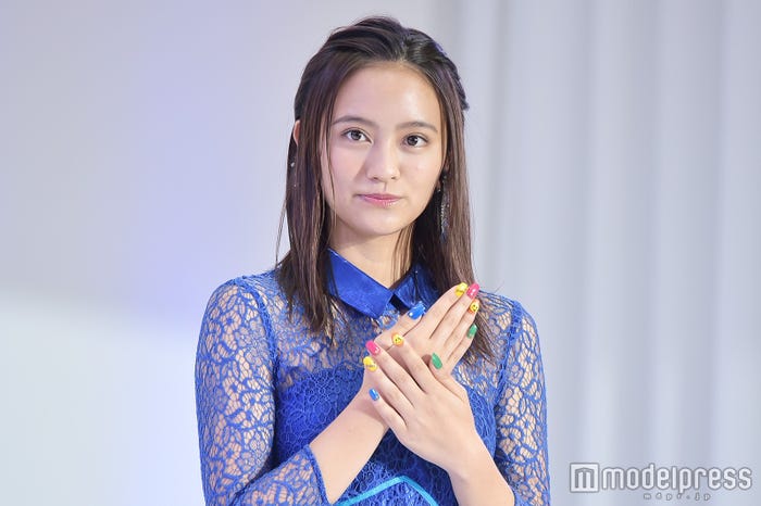 現在の岡田結実 (C)モデルプレス