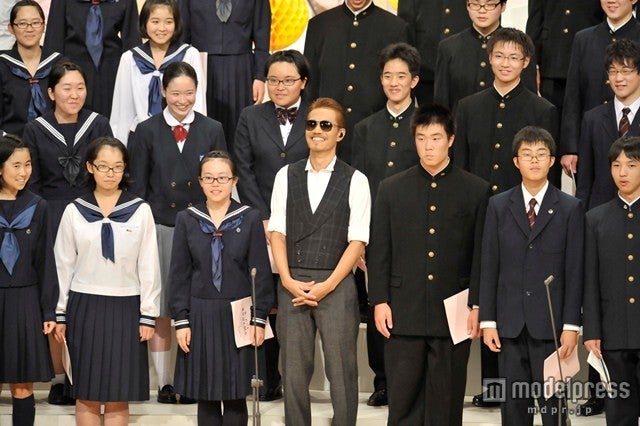 Exile Atsushiの美声響く 中学生と熱唱 エール モデルプレス Exile Atsushiの美声響く 中学生と熱唱 エール モデルプレス