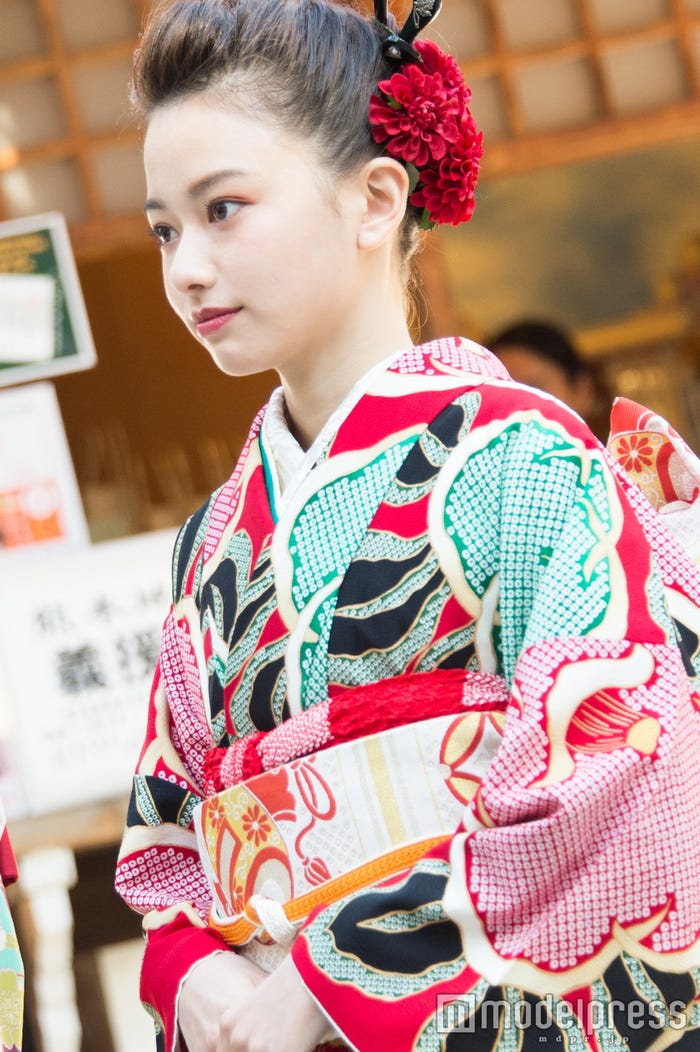 山本舞香 (C)モデルプレス