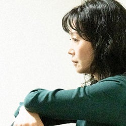 麻生祐未演じる亜矢が逮捕 家宅捜査で麻薬が カクホの女2 第5話 モデルプレス