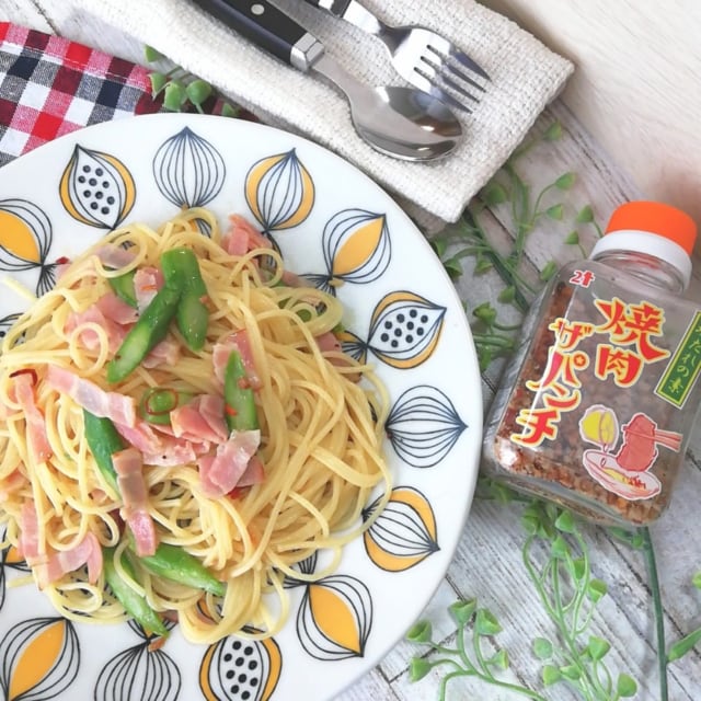 カルディの焼肉ザパンチを使ってペペロンチーノにアレンジ