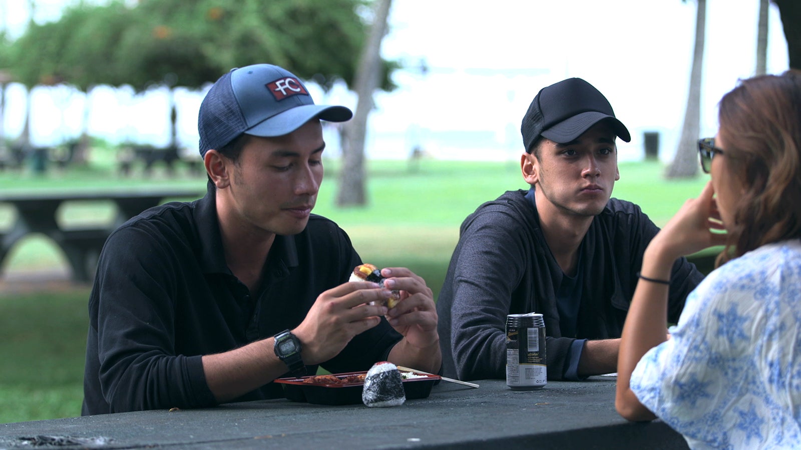 エリック、侑哉『TERRACE HOUSE ALOHA STATE』3rd WEEK（C）フジテレビ／イースト・エンタテインメント 