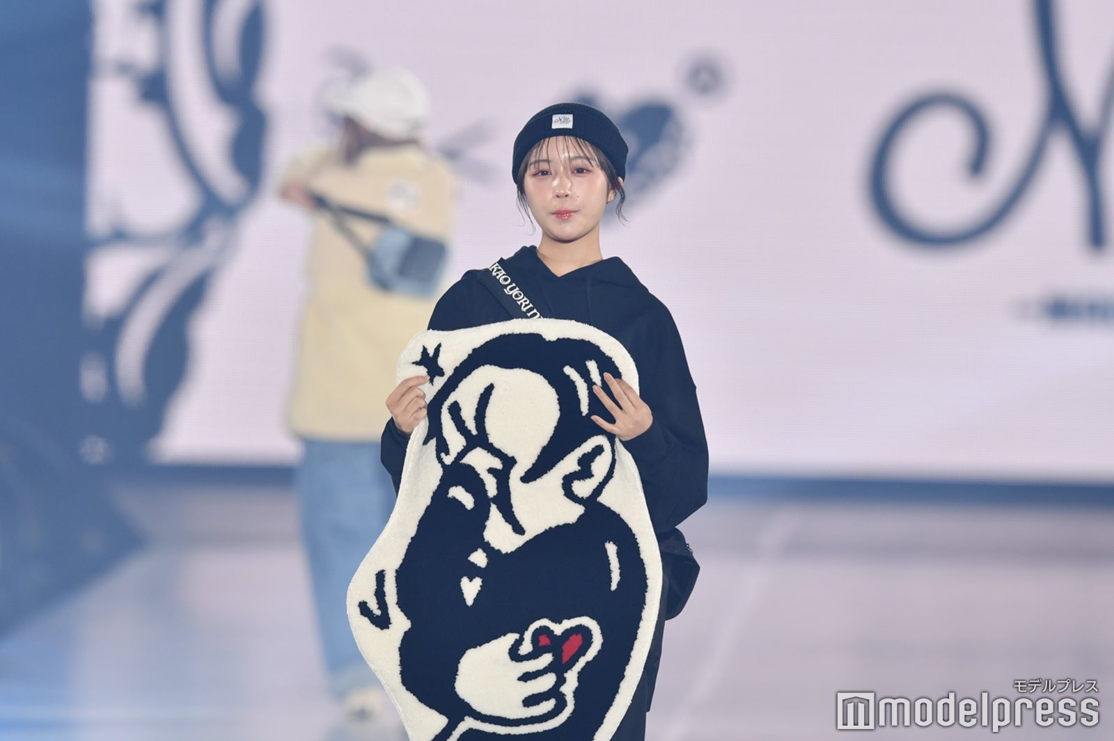 （C）モデルプレス