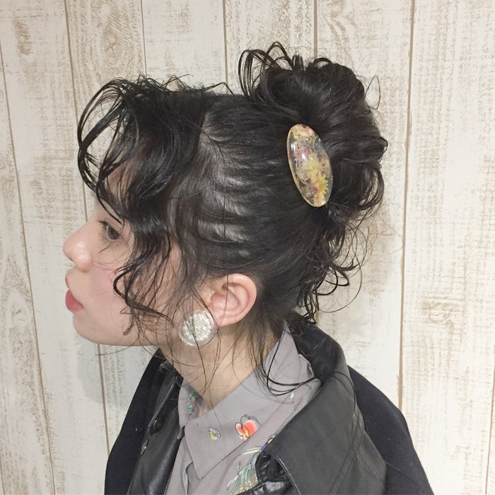 魅惑の黒髪をさらに可愛く 今すぐできる黒髪ヘアアレンジ モデルプレス 魅惑の黒髪をさらに可愛く 今すぐできる黒髪ヘアアレンジ モデルプレス