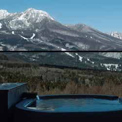 【長野】わずか10室のリゾート「ロマ」2026年2月開業 全室温泉付スイートで至福の刻に浸る