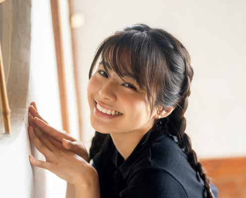 NGT48本間日陽、美脚を大胆披露 弾ける笑顔全開