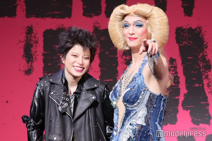 さとうほなみ、丸山隆平(C)モデルプレス