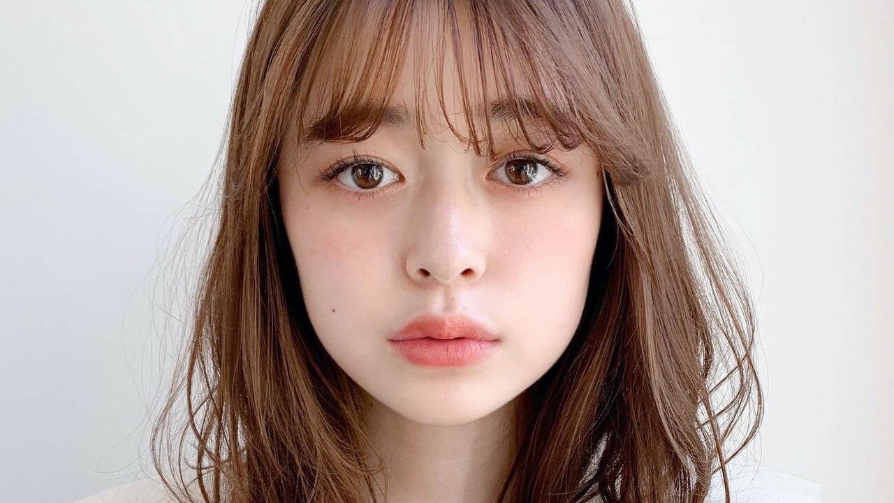 トレンド前髪最前線 パラっと束感バングはオシャレ感しかありません モデルプレス