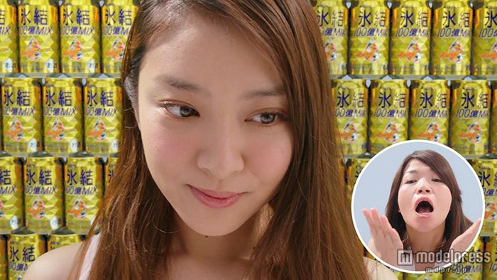 武井咲 可愛くてセクシーな チュー顔 披露 大久保佳代子と Wチュー も モデルプレス 武井咲 可愛くてセクシーな チュー顔 披露 大久保佳代子と Wチュー も モデルプレス