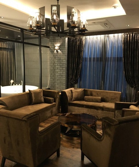 スイートルーム／画像提供：「TOWER OF VABEL」PR事務局