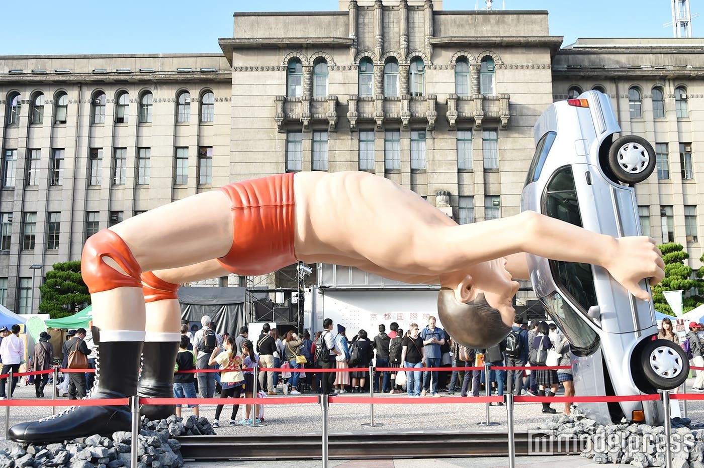 巨大オブジェも!/イベント「きょうのひろば」(C)モデルプレス