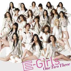 E-Girls「One Two Three」(4月18日発売)CD+DVD