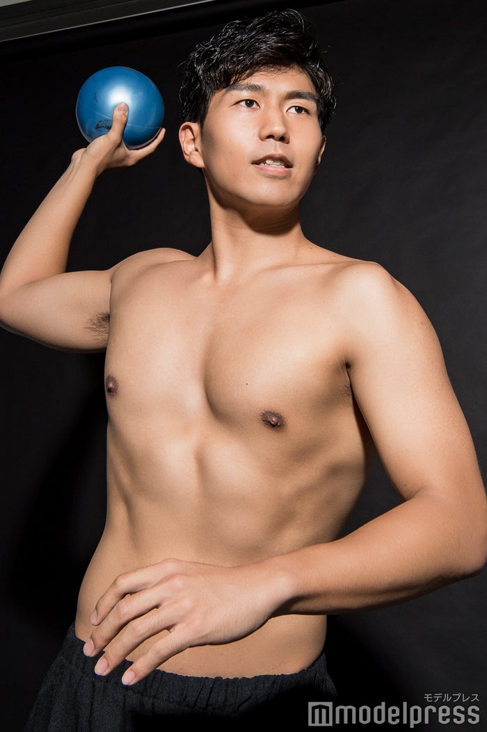 フジ男性アナ筋肉選抜 内野泰輔アナ ラグビー 水球で培った肉体美にうっとり フジテレビ モデルプレス短期連載 モデルプレス