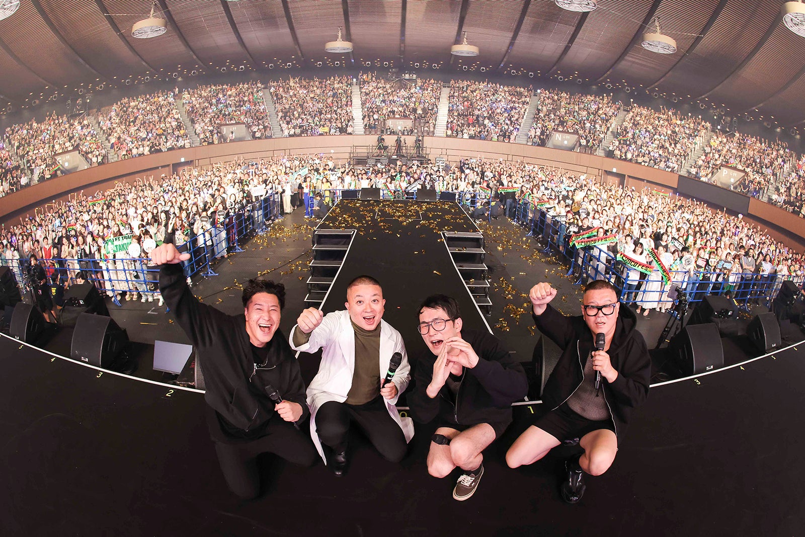 チョコレートプラネット、シソンヌ／第二部「CHOCO FES 2025」（C）吉本興業