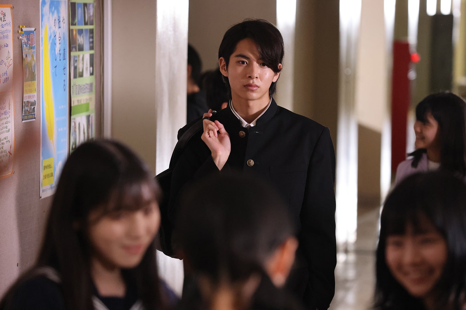 小宮璃央（C）椎葉ナナ／集英社・NTV・J Storm