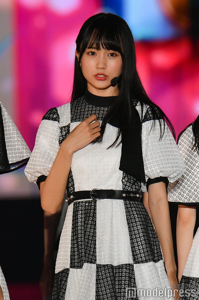 賀喜遥香(C)モデルプレス