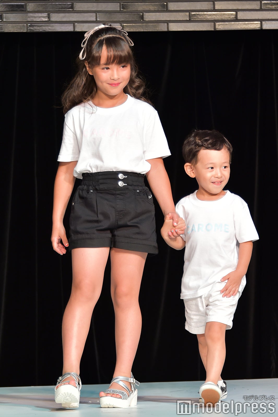 （C）モデルプレス