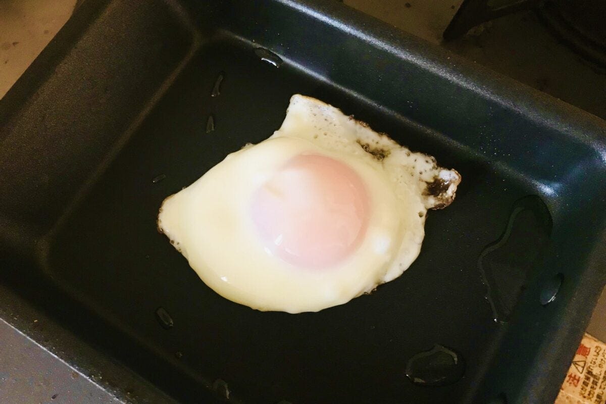 目玉焼きごはん