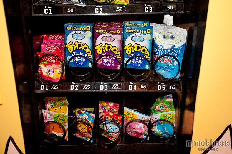 日本のお菓子もオブジェとして飾られている／撮影：Kaori Suzuki