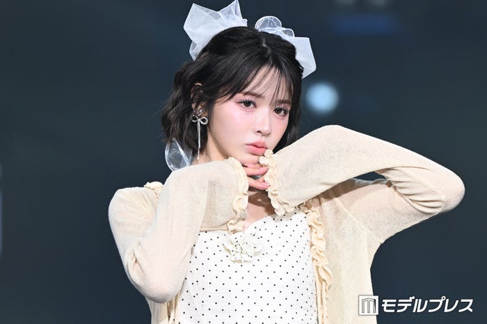 鎮西寿々歌(C)モデルプレス