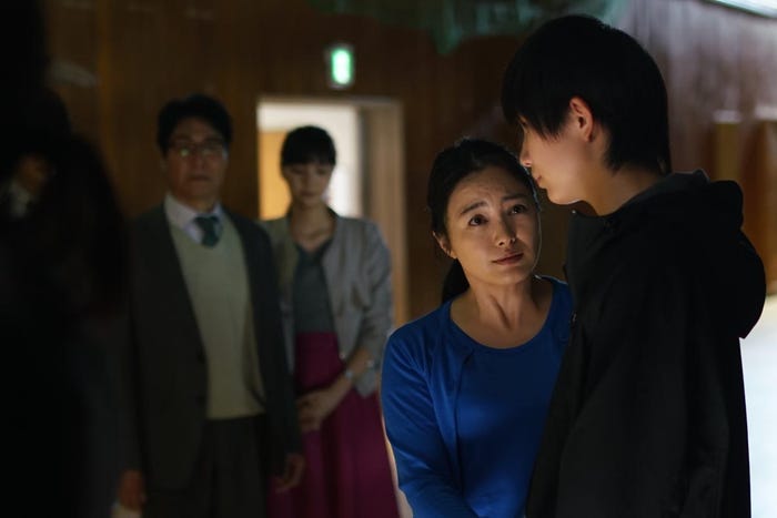 「明日の約束」第2話より(写真提供;関西テレビ)