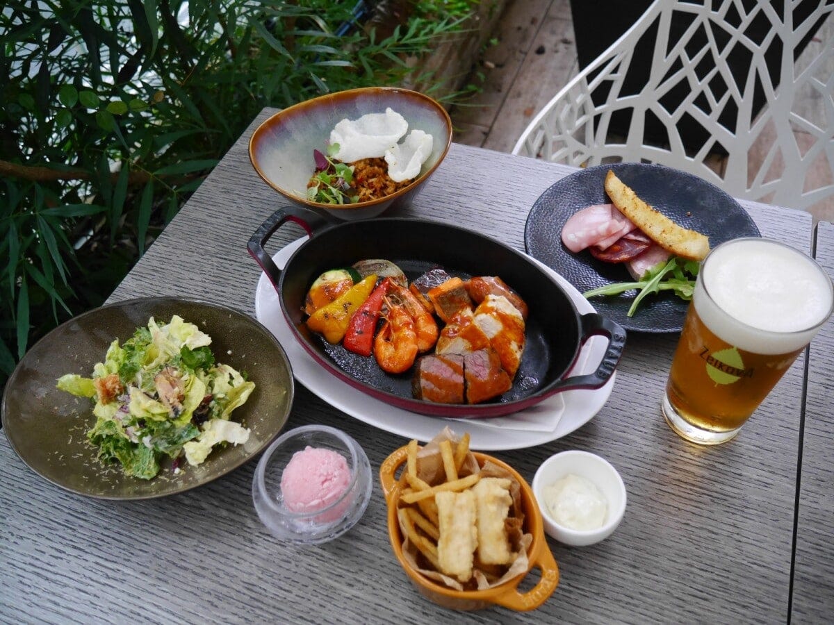 ザ ストリングス 表参道 「ビアBBQ」