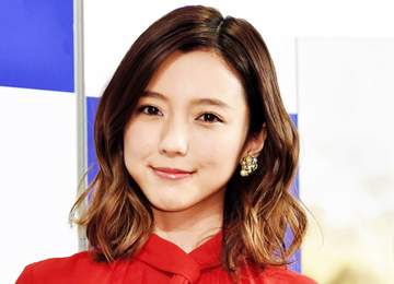 元サッカー日本代表の妻 真野恵里菜が夫からの誕生日プレゼントを公開「お手入れ頑張る！！」