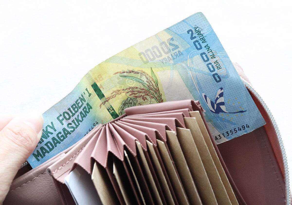 やみつきサイフ