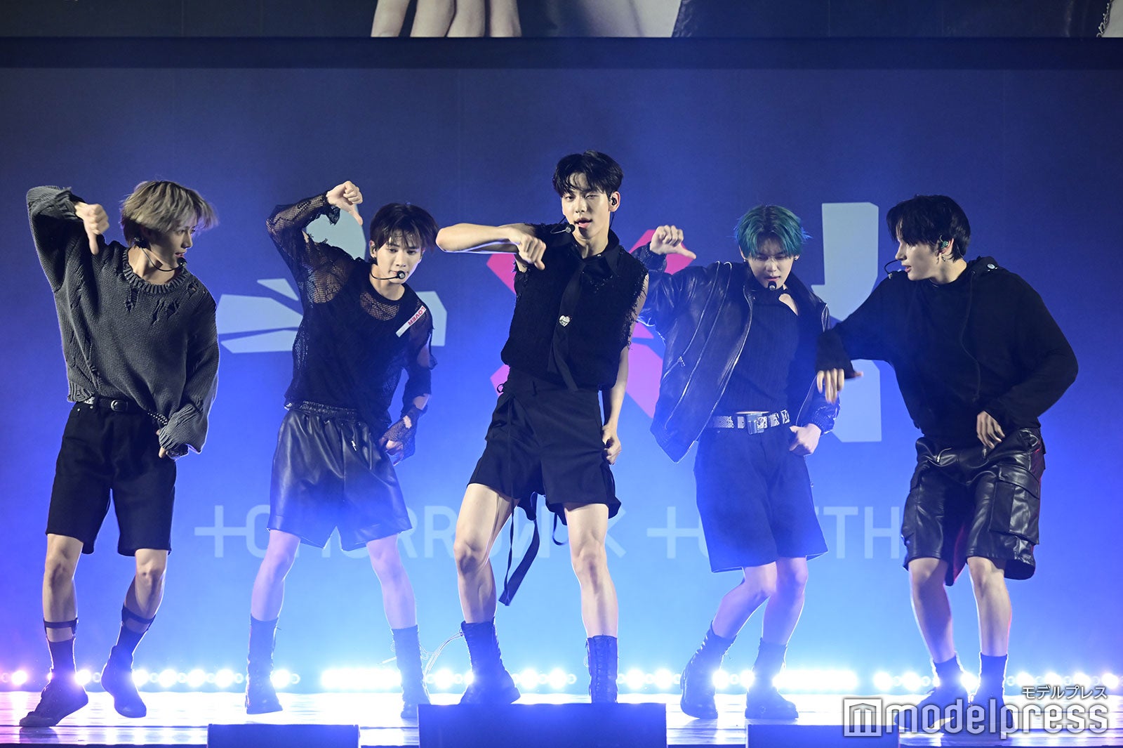 TOMORROW X TOGETHER（C）モデルプレス