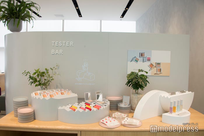 TESTER BARでオルビスのコスメをお試し(C)モデルプレス