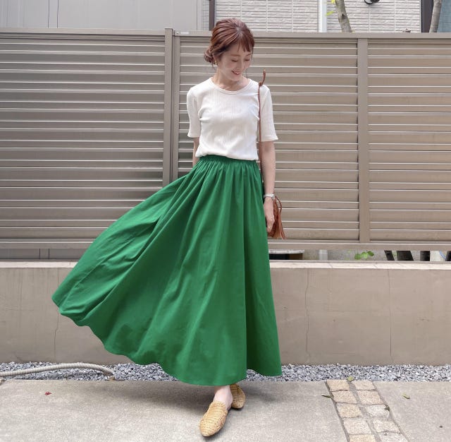 DOORS　リバーシブルスカート　グリーンスカート　コーデ