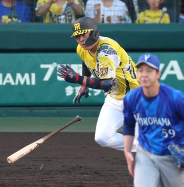 阪神・大山 前日脇腹直撃死球なんの！今季19度目マルチ 7失点大敗も前向く「明日です、明日」