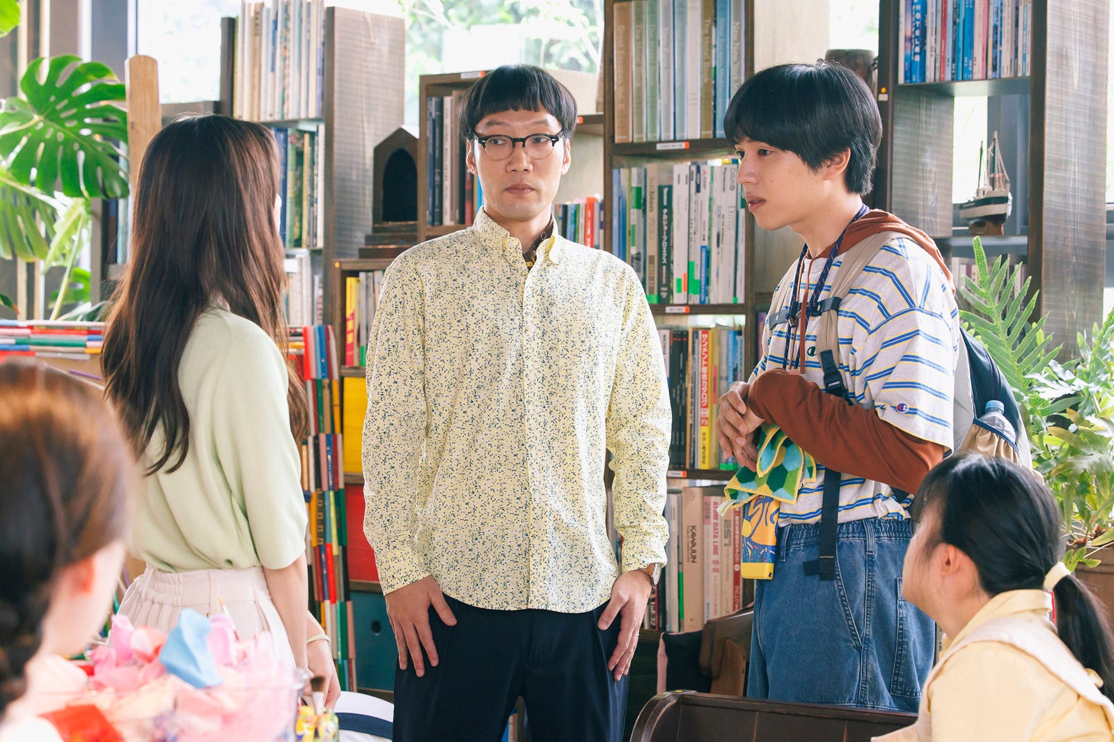 齋藤飛鳥、平井まさあき、坂東龍汰「ライオンの隠れ家」第6話（C）TBS