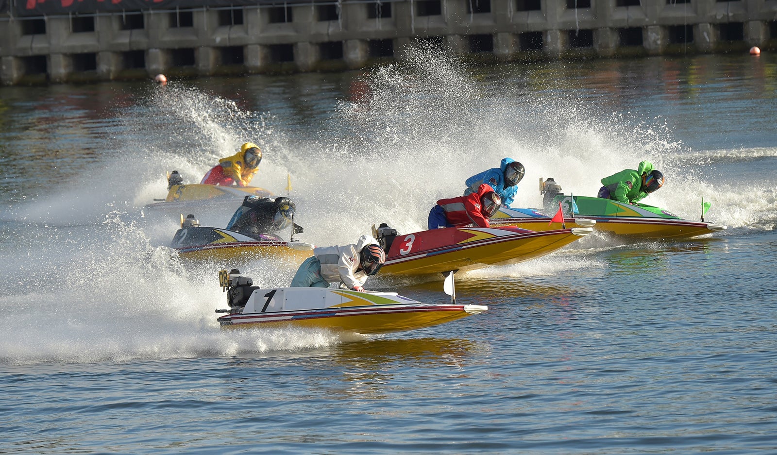 過去の熱戦を味わえる動画も