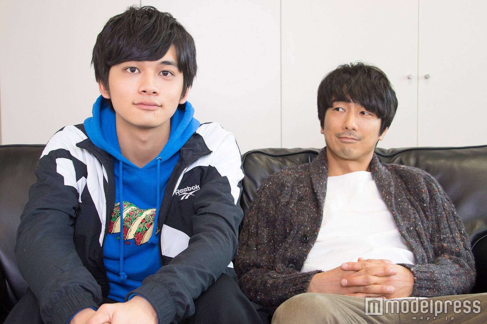 北村匠海、眞島秀和 （C）モデルプレス