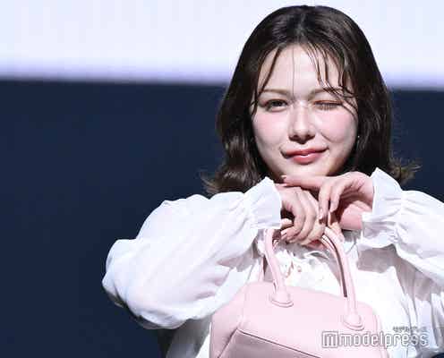 村重杏奈、シースルートップスで美肌のぞく ウィンクに歓声【TGC香川2025】