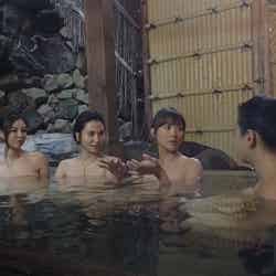 （左から）インリン、水沢アリー、藤崎奈々子、いとうあさこ（C）TBS