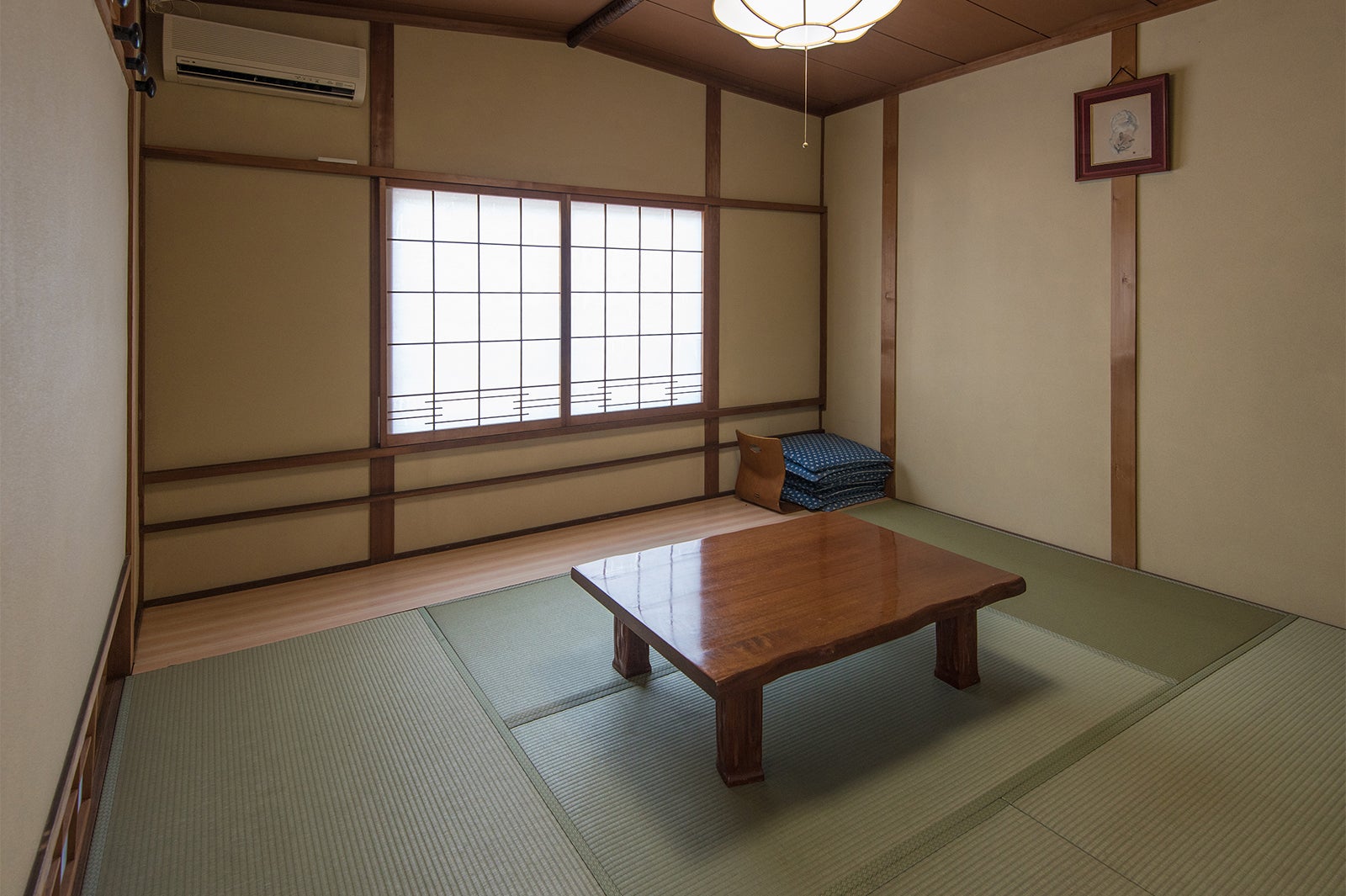 2階個室／画像提供：Asile