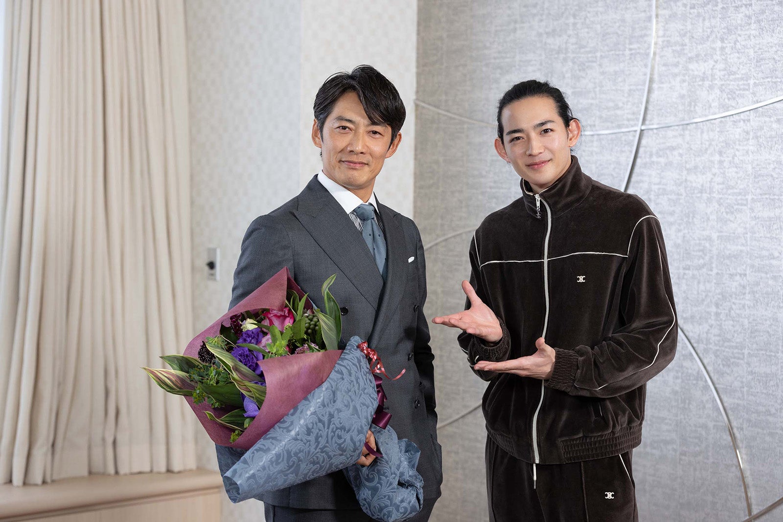 反町隆史「スタンドUPスタート」クランクアップで竜星涼駆けつけるも驚かず「ごめんね」