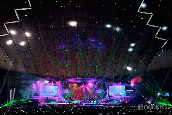 SHINee WORLD 2014~I’m Your Boy~ Special Edition in TOKYO DOME