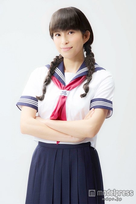 元SPEEDの上原多香子さんの高校生で制服姿のテレカ‼️ JirTASmiYYlX-