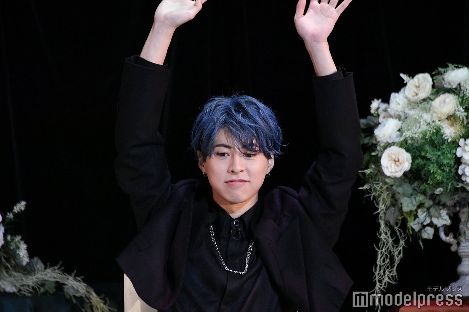 「GYAO!」にて配信された「OWV グループ結成記念生配信特番」より／佐野文哉（C）モデルプレス